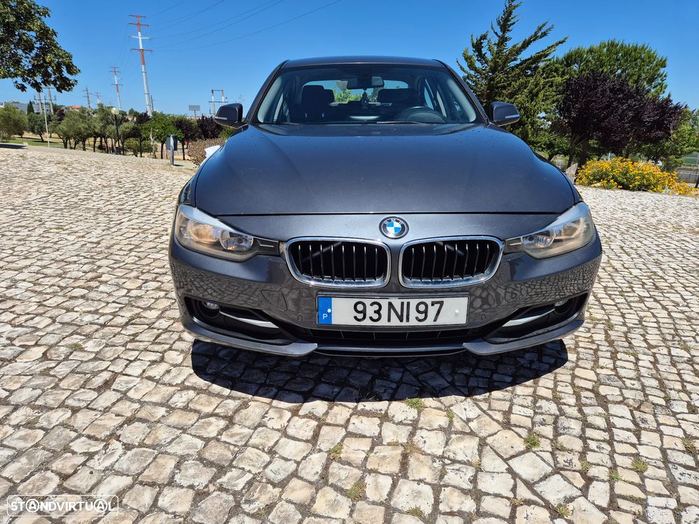 BMW 320 d Line Sport - 6