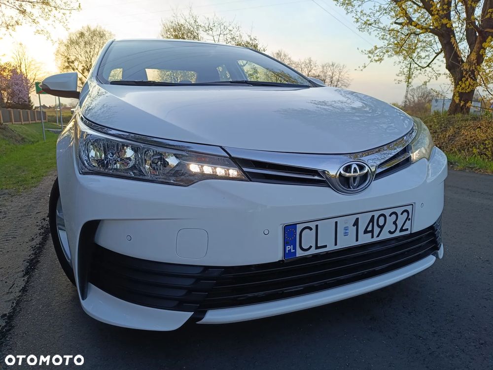 Toyota Corolla 1.4 D-4D Comfort - 17