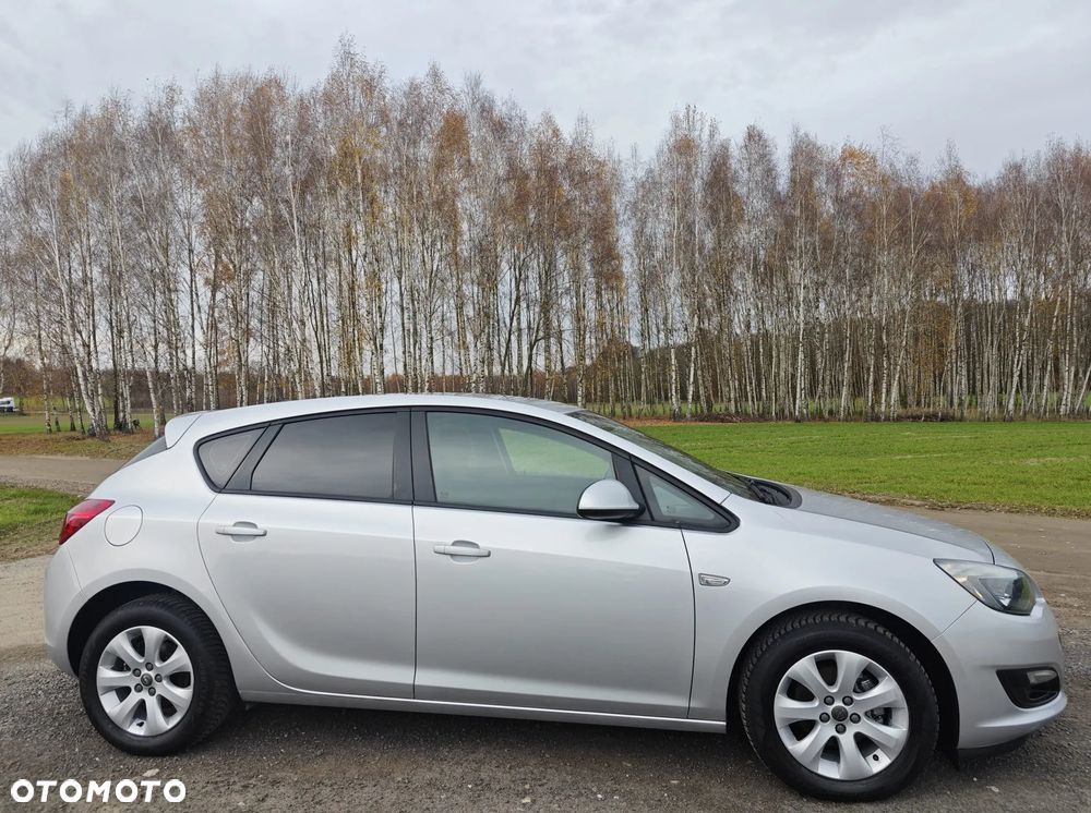 Opel Astra 1.6 Style - 7