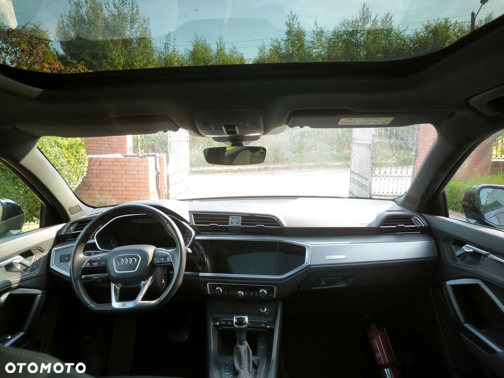 Audi Q3 Sportback - 12