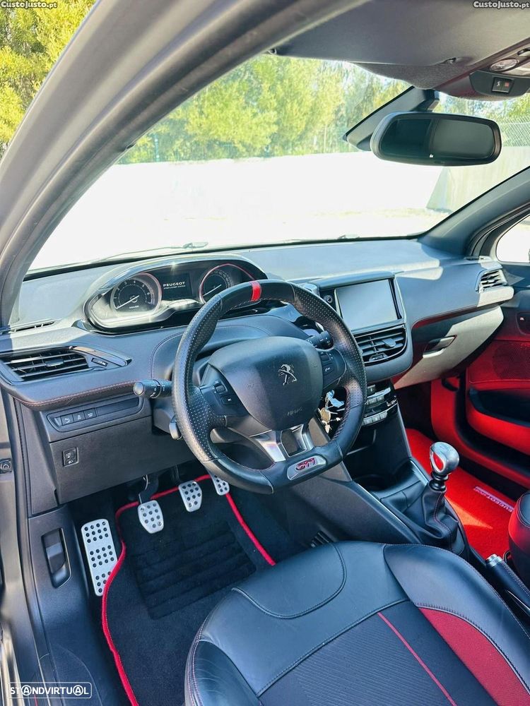 Peugeot 208 GTI e-THP STOP & START 30th - 13