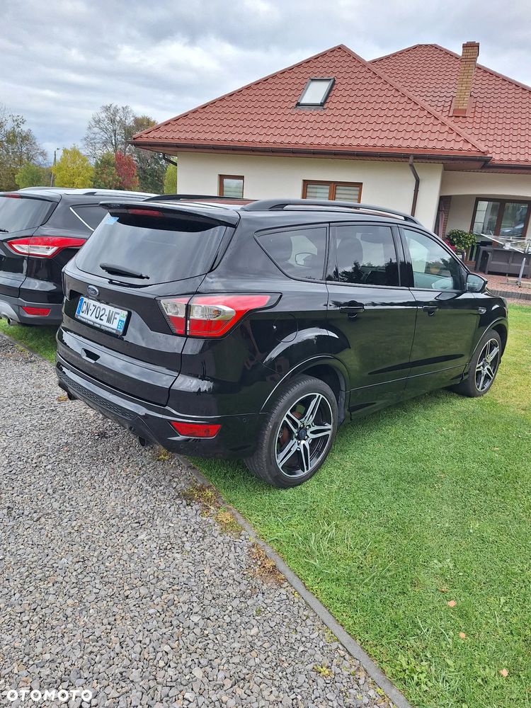 Ford Kuga - 12