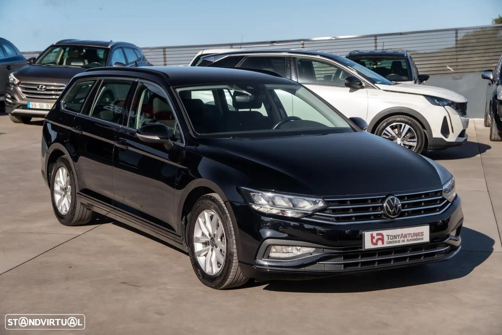 VW Passat Variant 2.0 TDi Elegance DSG - 13