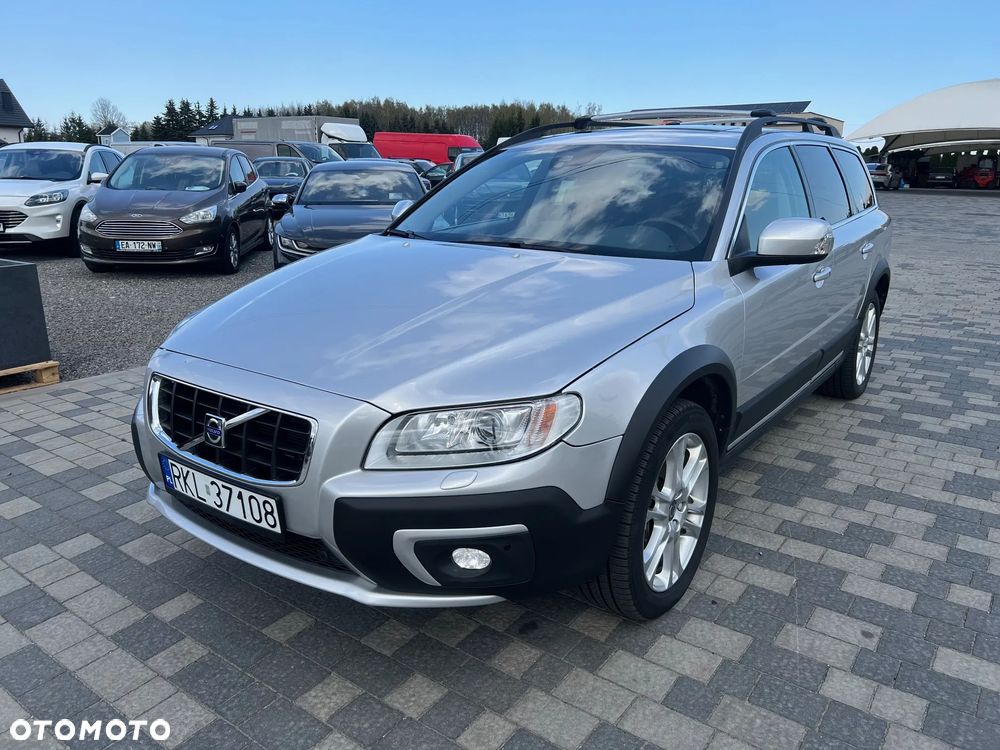 Volvo XC 70 T5 AWD Summum - 1