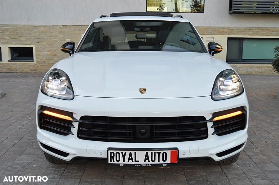 Porsche Cayenne Tiptronic S Platinum Edition - 11