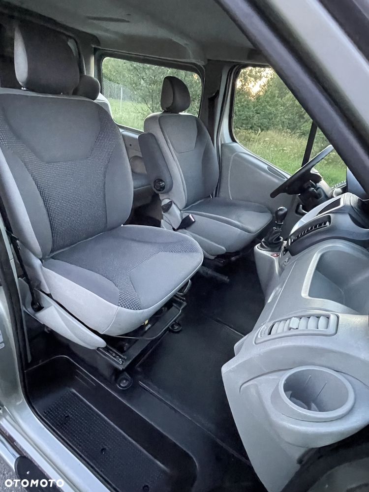 Opel Vivaro - 30