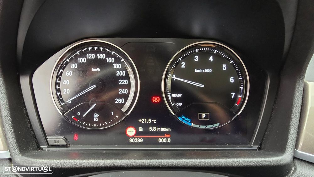 BMW X1 25 e xDrive xLine - 19