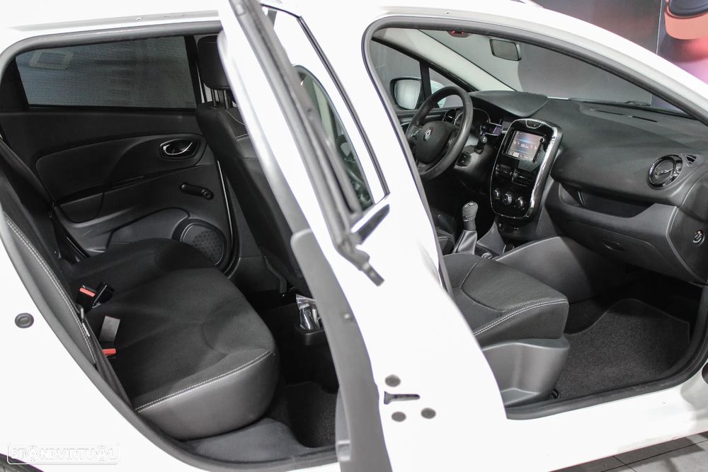 Renault Clio Sport Tourer 1.5 dCi Confort - 14