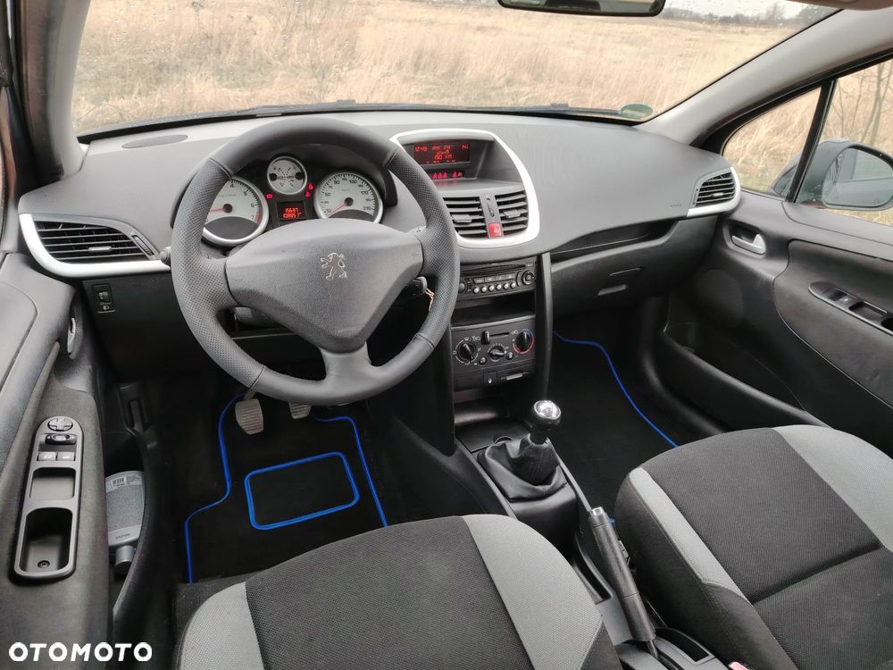 Peugeot 207 95 VTi Urban Move - 16