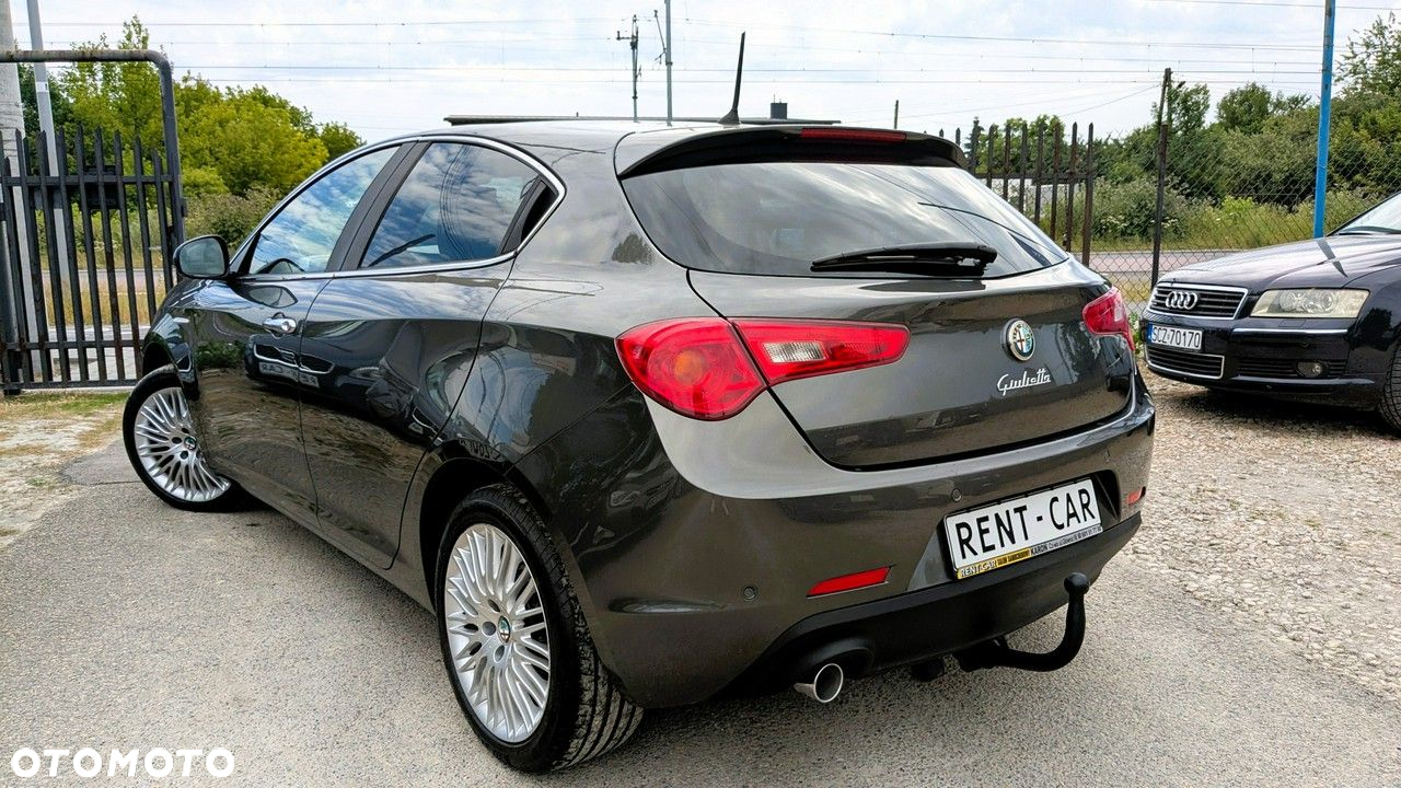 Alfa Romeo Giulietta - 7