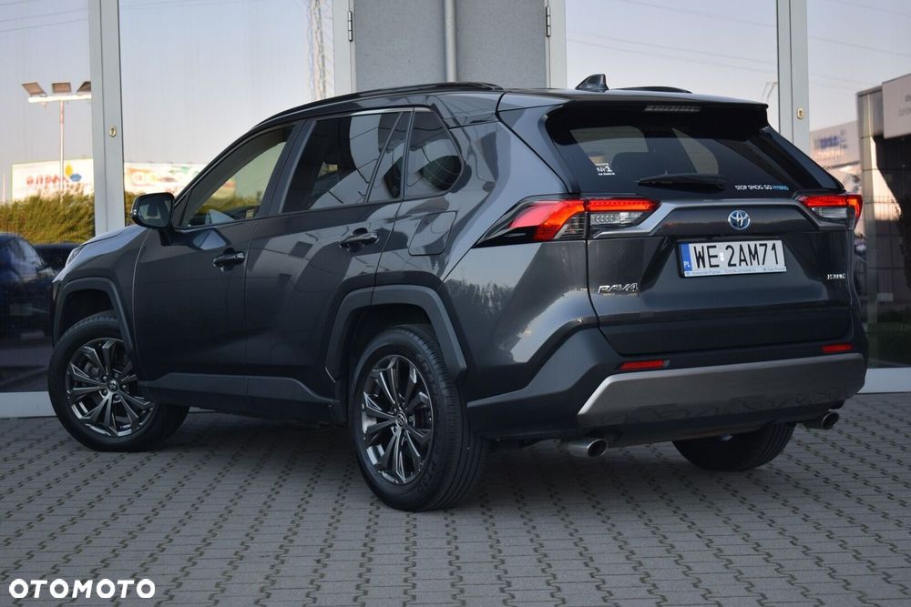 Toyota RAV4 - 5