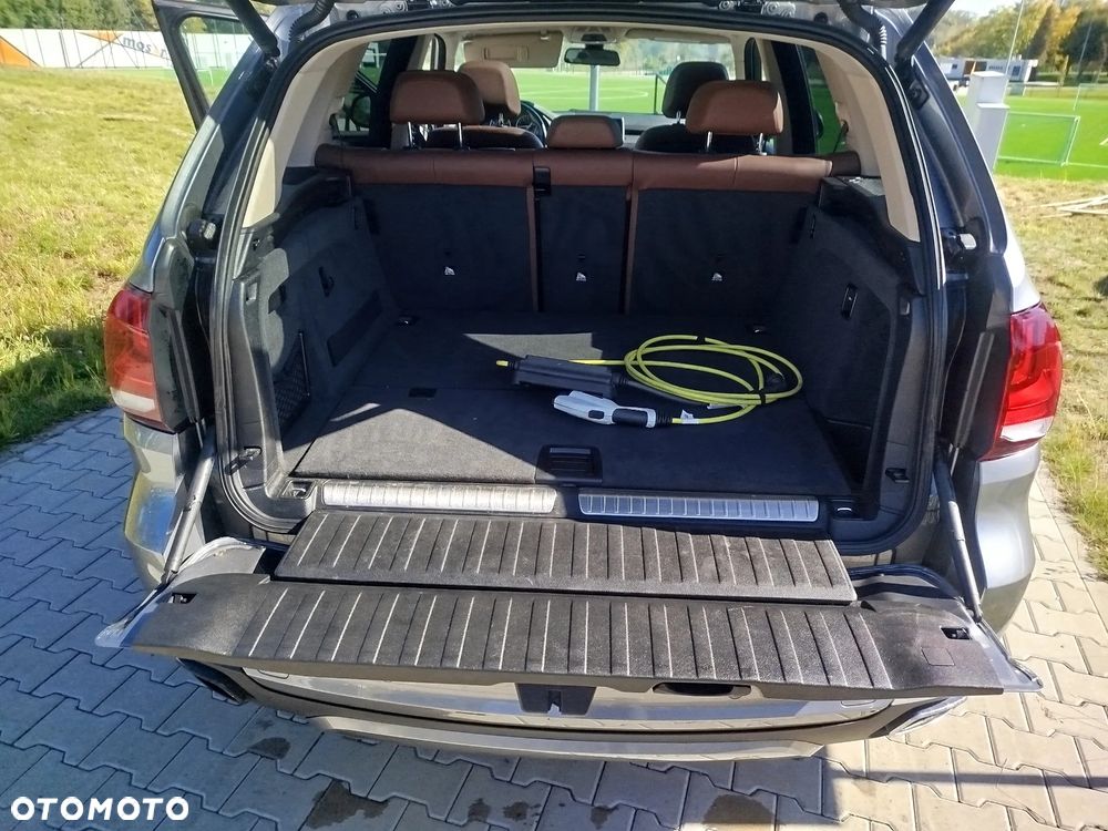 BMW X5 xDrive40e - 16