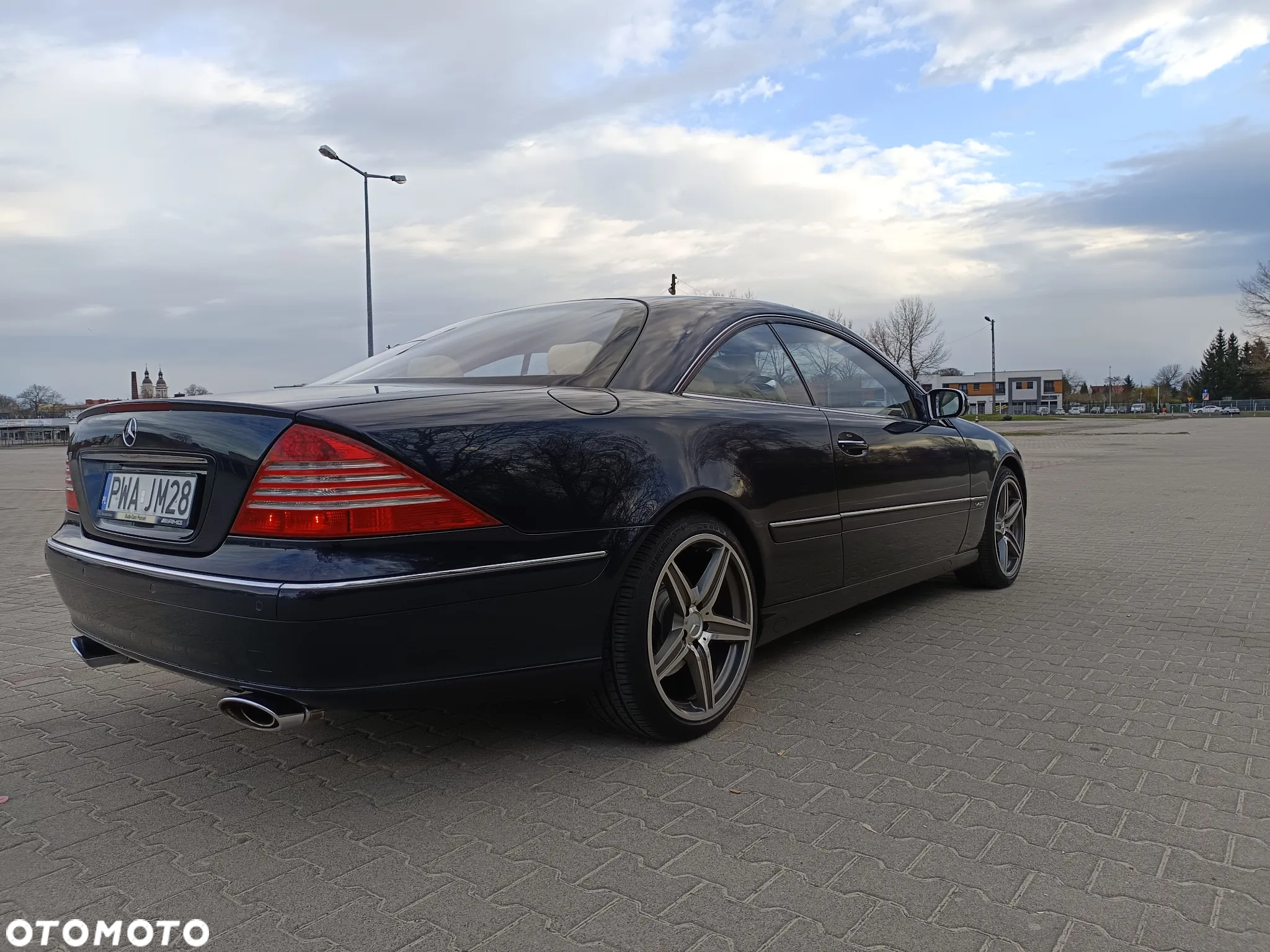 Mercedes-Benz CL 600 - 5