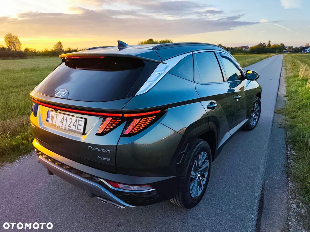 Hyundai Tucson 1.6 T-GDi HEV Executive 2WD - 2