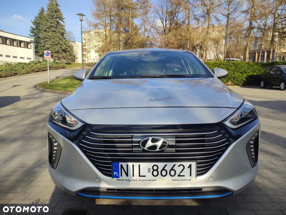 Hyundai IONIQ Hybrid Platinum - 1