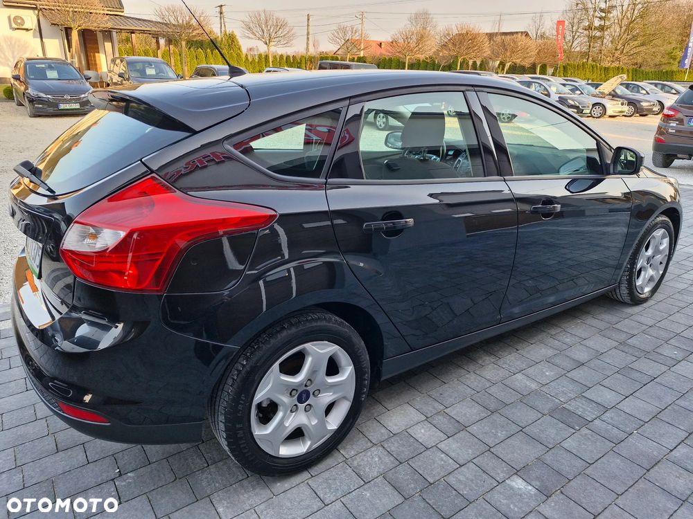 Ford Focus - 10