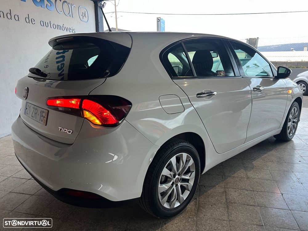 Fiat Tipo 1.3 M-Jet Lounge Tech - 42
