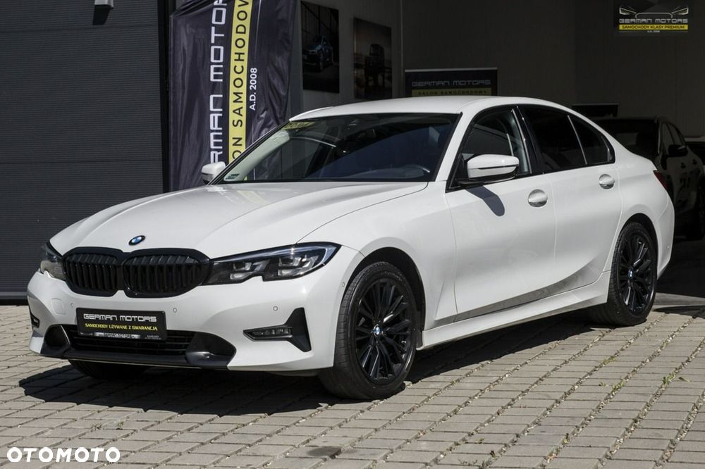 BMW Seria 3 318i Sport Line - 13