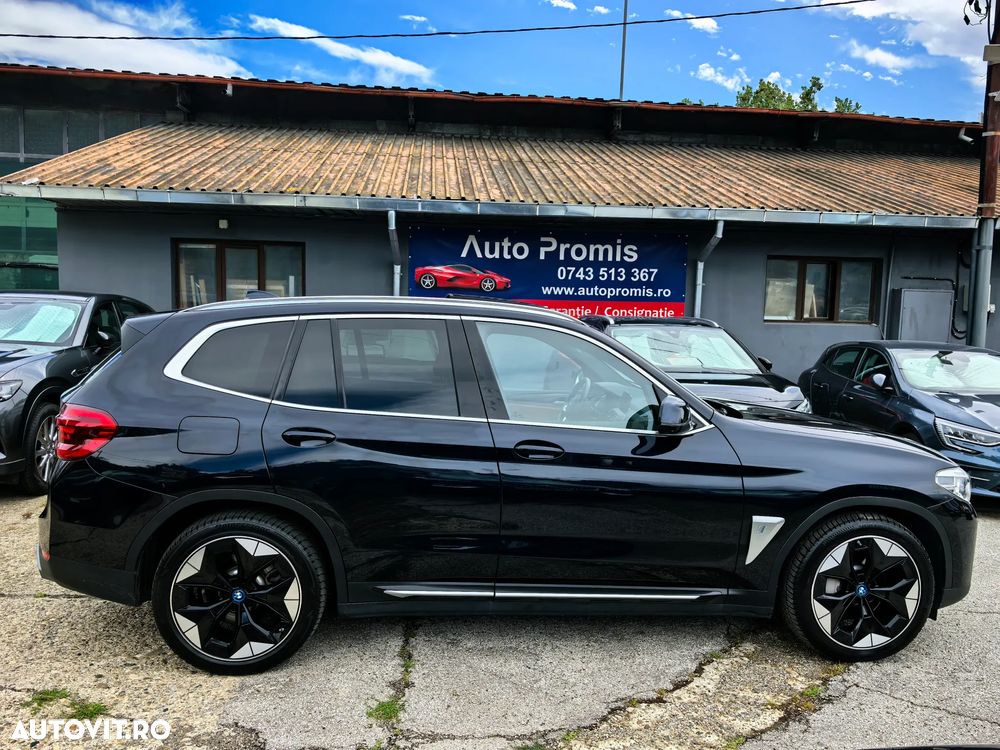 BMW iX3 Standard - 4