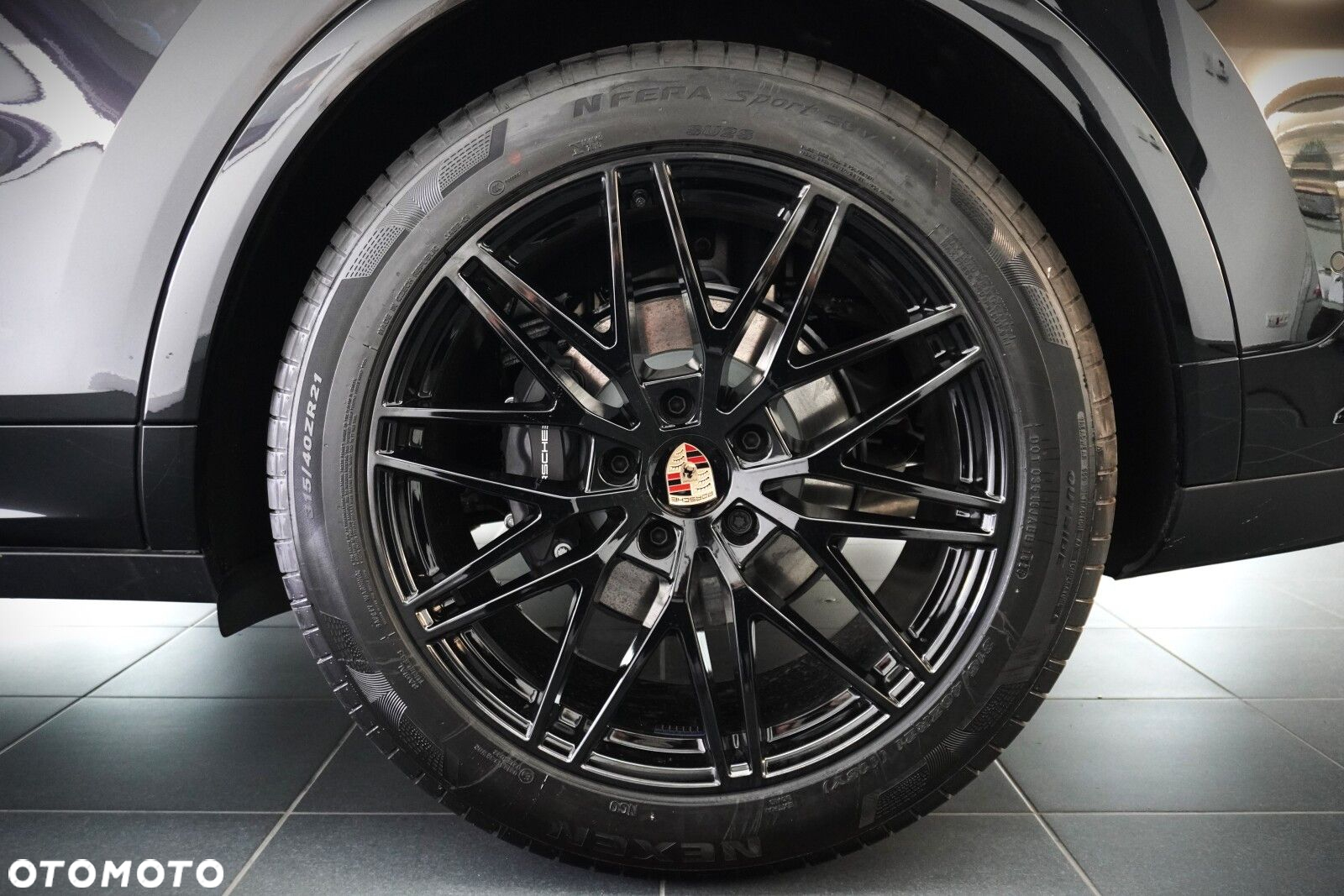Porsche Cayenne - 11