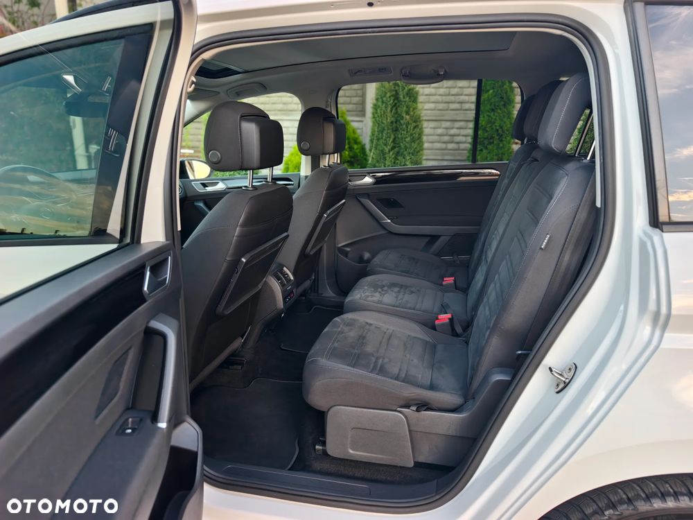 Volkswagen Touran 1.5 TSI ACT OPF DSG UNITED - 10