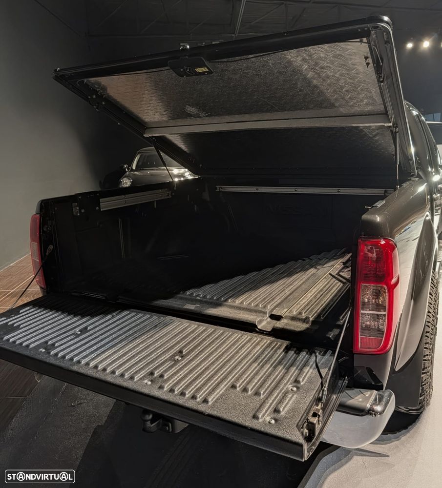 Nissan Navara 2.5 dCi CD Pilot - 8