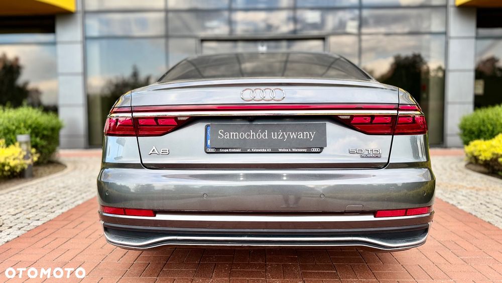 Audi A8 - 11