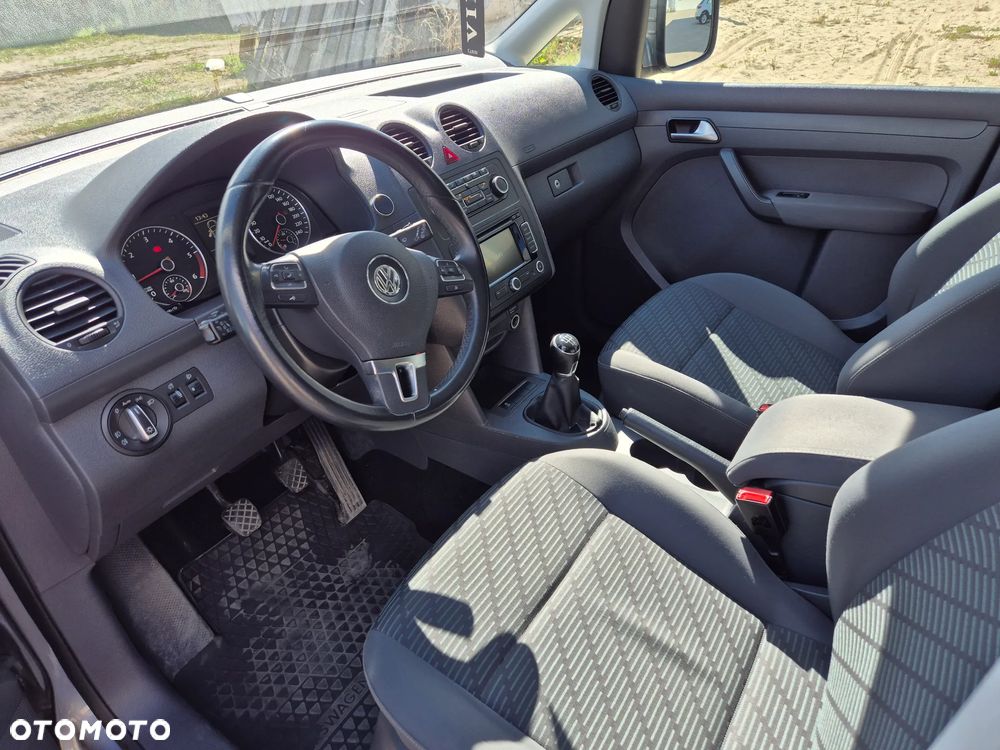 Volkswagen Caddy Comfortline - 8