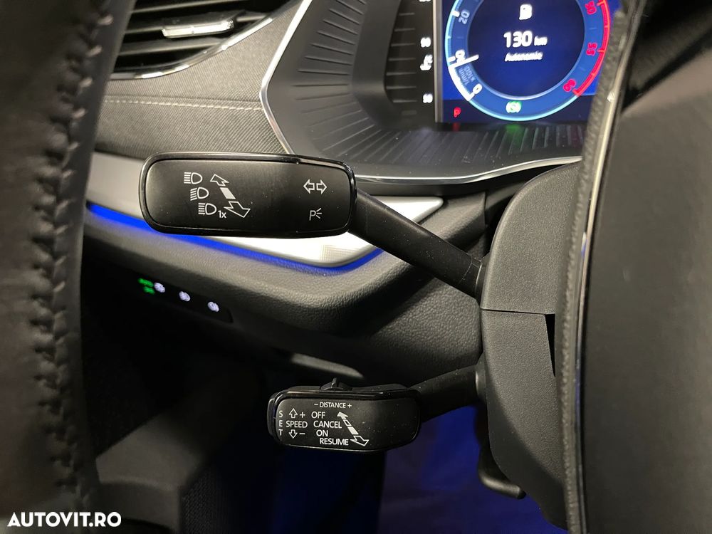 Skoda Octavia 2.0 TDI DSG 4X4 Style - 29