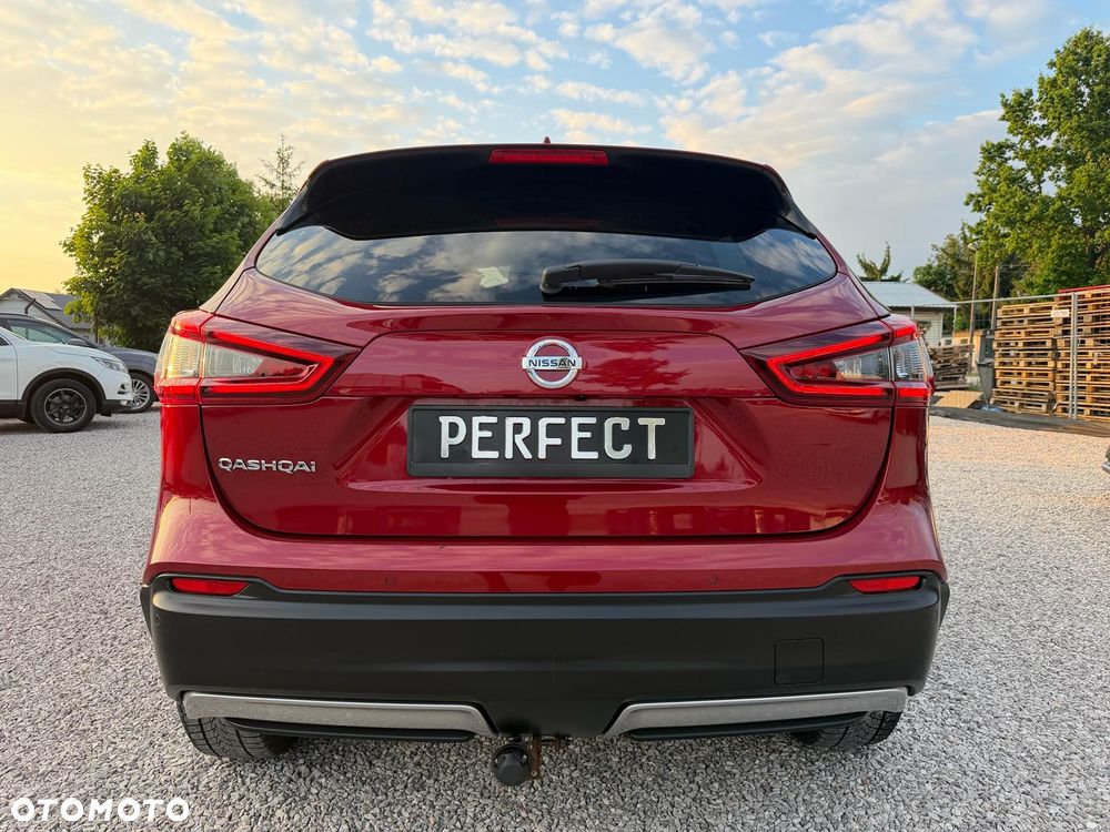Nissan Qashqai 1.3 DIG-T N-Connecta EU6d - 11