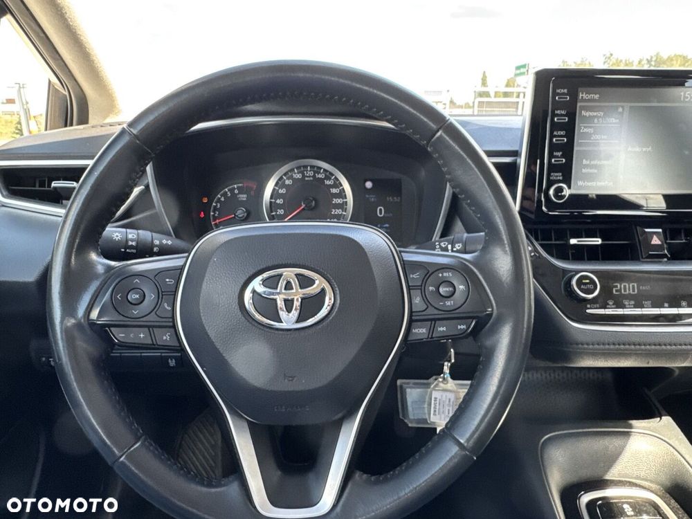 Toyota Corolla - 16