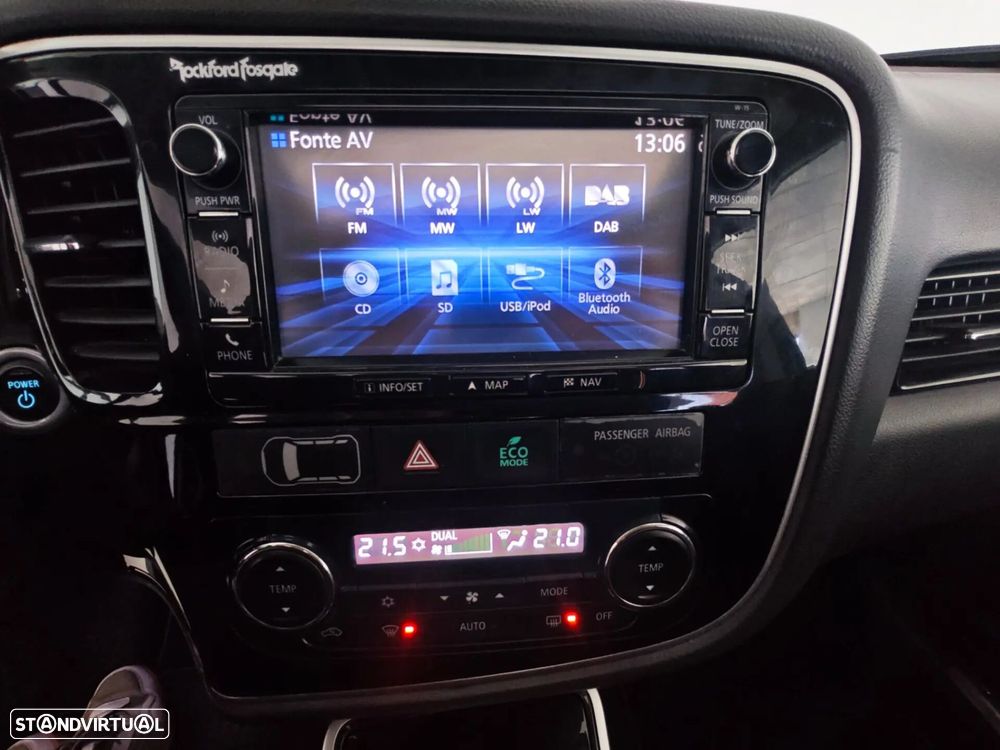 Mitsubishi Outlander - 44