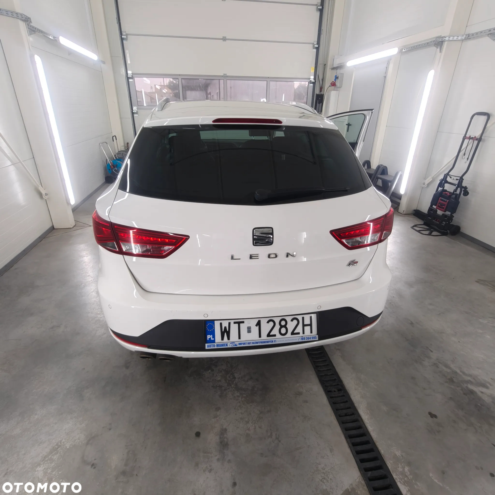 Seat Leon 2.0 TDI DPF Start&Stop DSG FR - 21