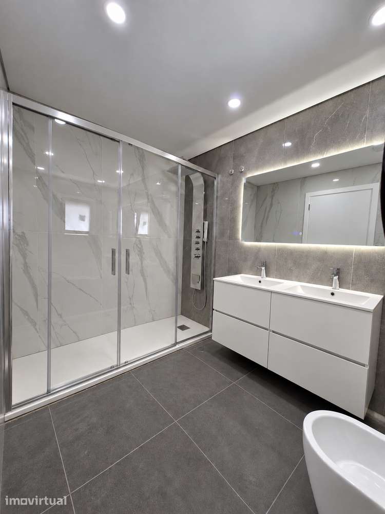 MORADIA T4 NOVA|200 m²|BACELOS GAIO–SEIXAL|VENDA DIRETA P/ CONSTRUTOR - Grande imagem: 5/11