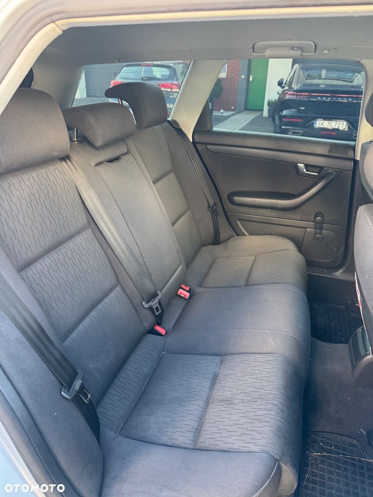 Audi A4 Avant 2 - 10
