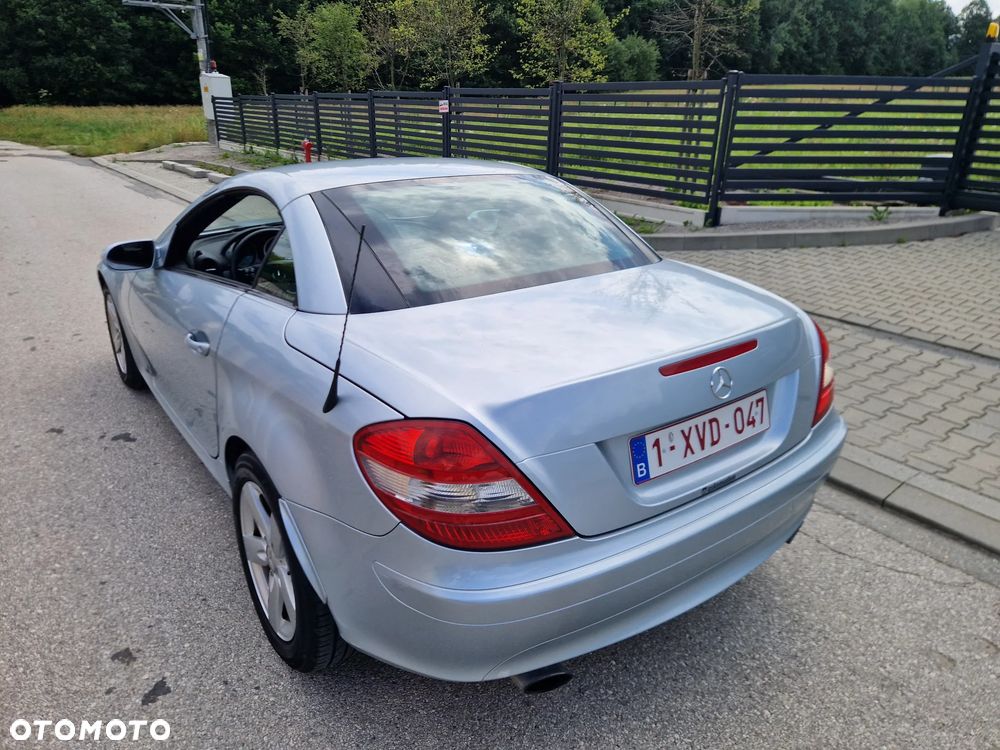 Mercedes-Benz SLK - 22