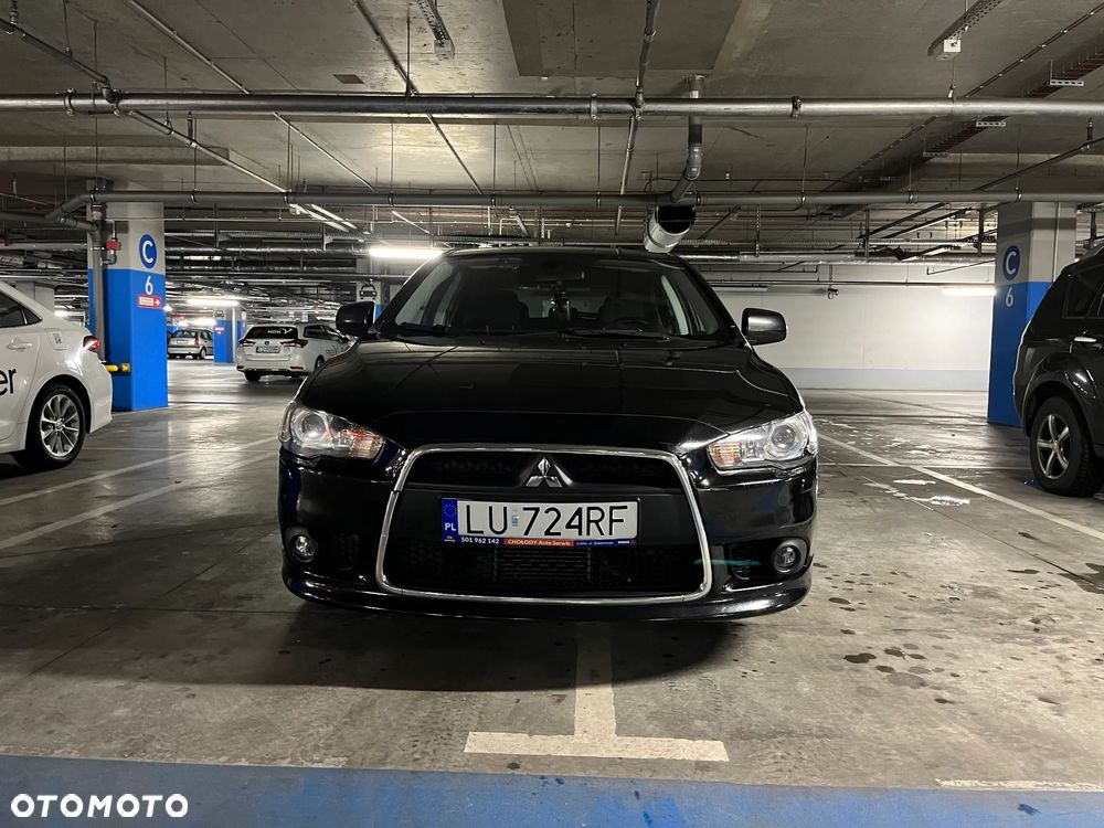 Mitsubishi Lancer - 2