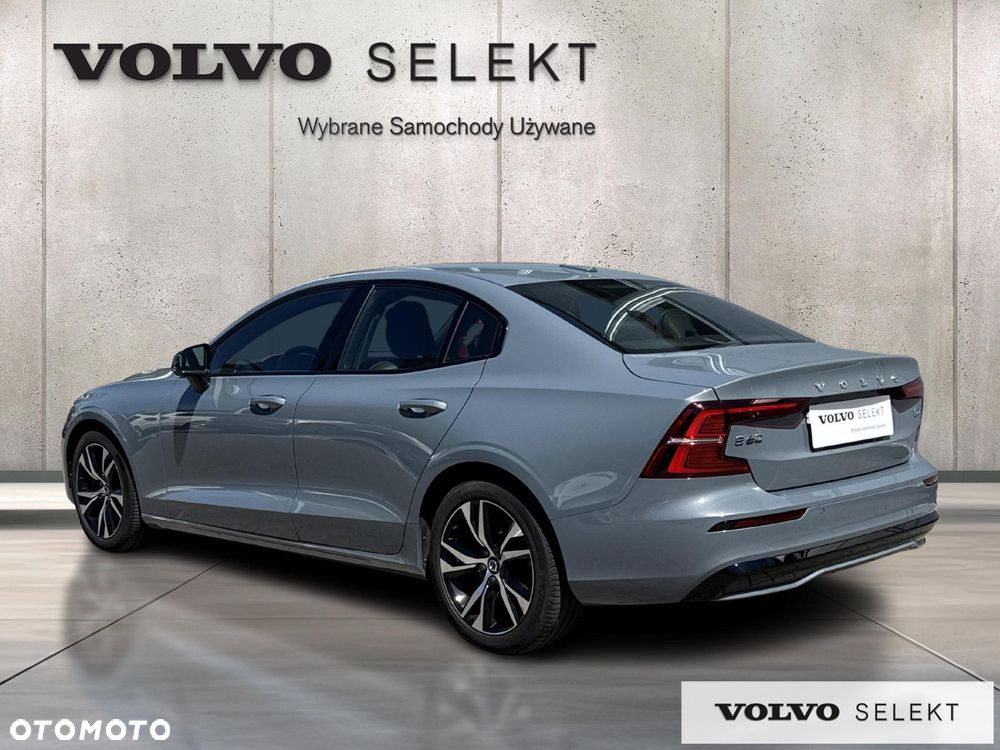 Volvo S60 - 4