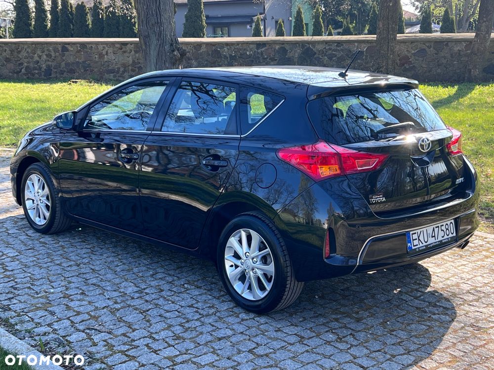 Toyota Auris 1.6 Valvematic Comfort - 11
