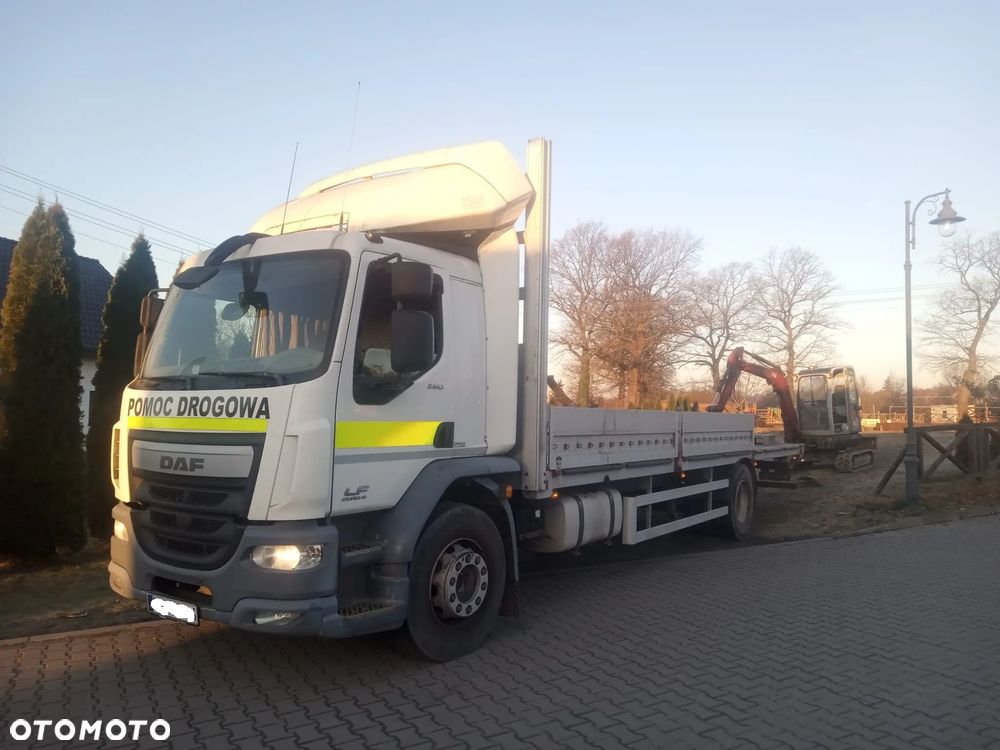 DAF LF250 - 1