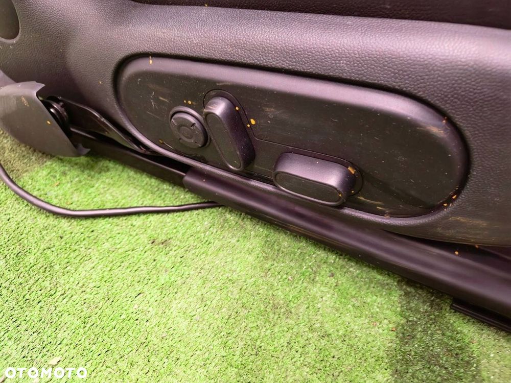 MINI COUTRYMAN F60 ŚRODEK TAPICERKA FOTELE KANAPA BOCZKI PAMIĘĆ - 5