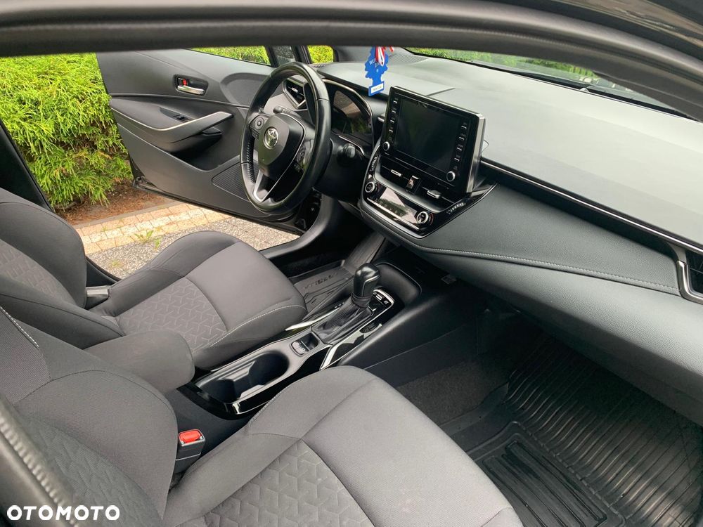 Toyota Corolla 1.8 Business Edition - 20
