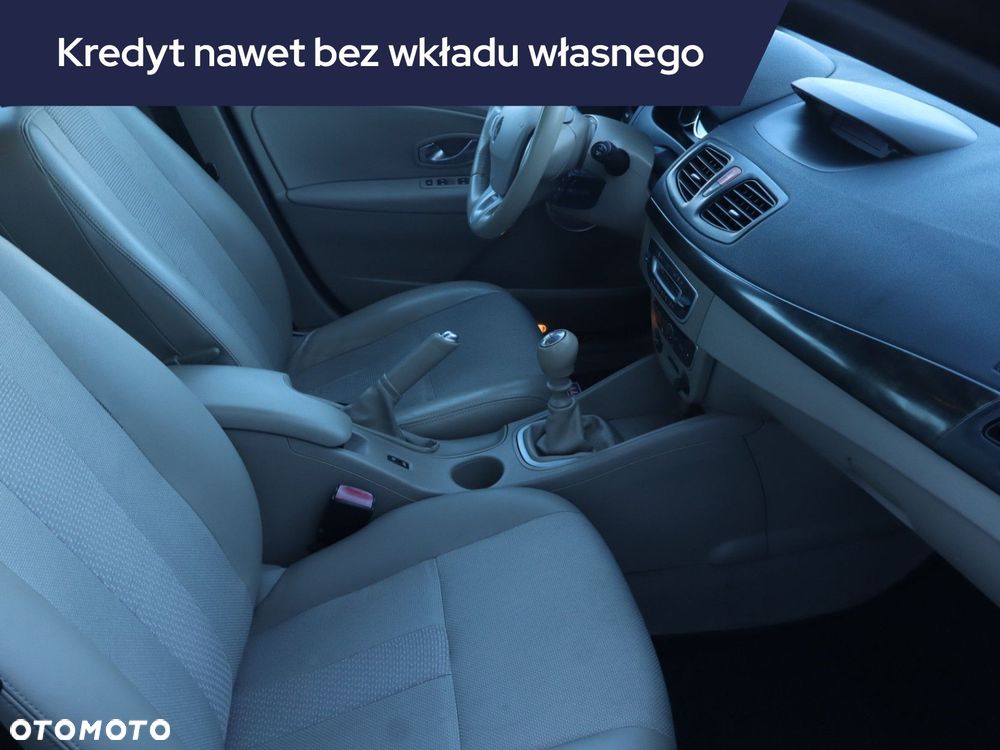 Renault Fluence - 11