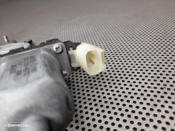 Elevador Frente Dto Hyundai I20 (Pb, Pbt) - 6