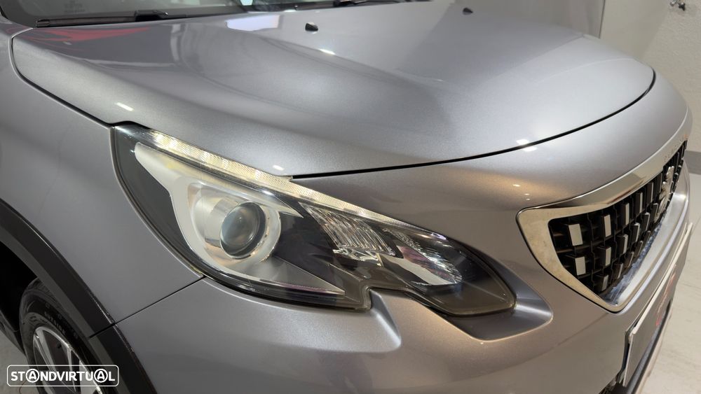 Peugeot 2008 PureTech 110 GPF Stop&Start EAT6 Allure - 6