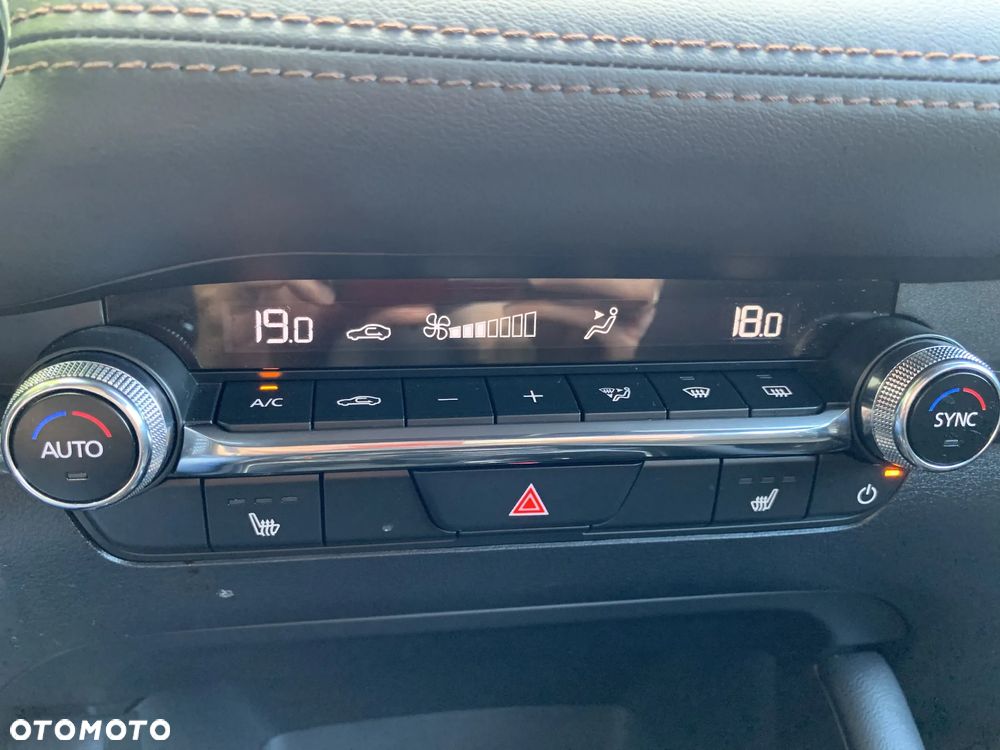 Mazda 3 2.0 mHEV Exclusive Line - 20