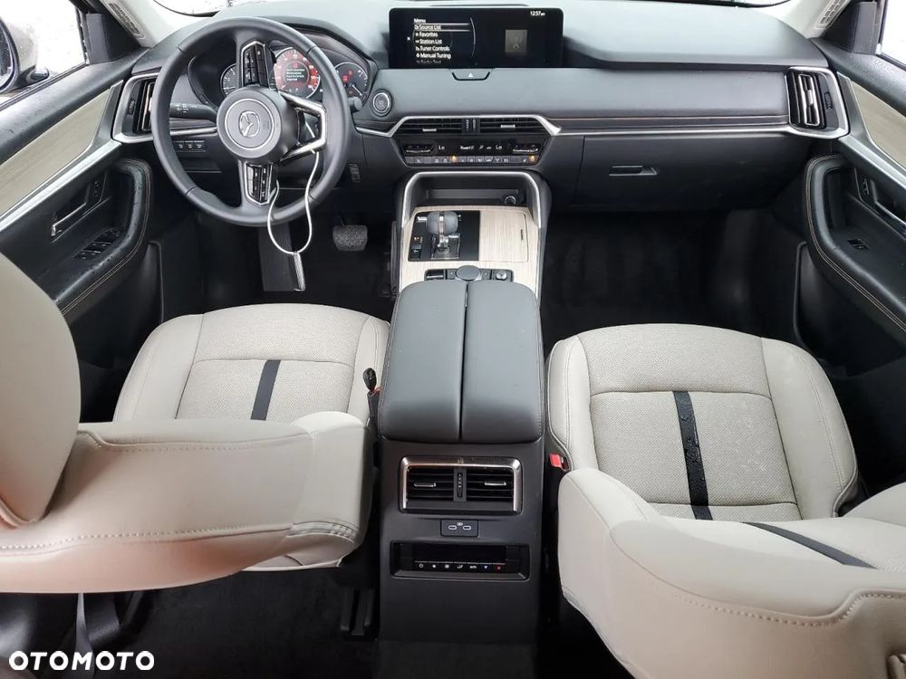 Mazda CX-90 - 8