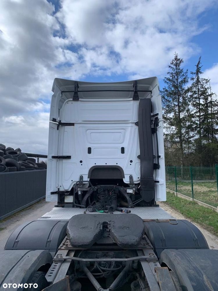 SZKIELET KABINY MERCEDES ACTROS MP5 / MP4 EURO 6 - 4