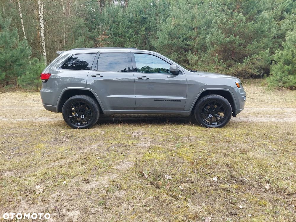 Jeep Grand Cherokee - 3
