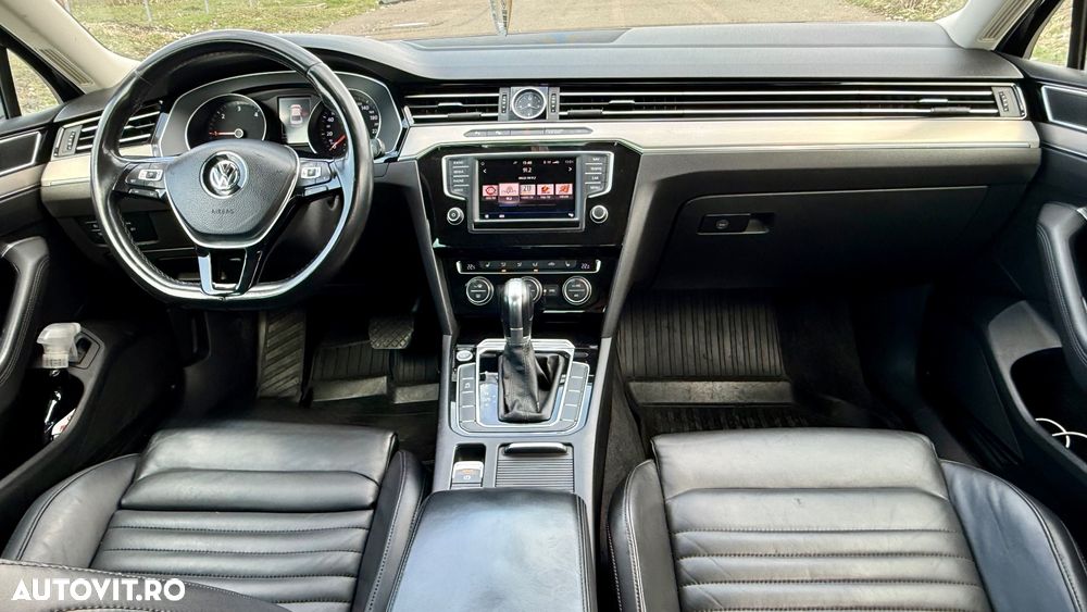 Volkswagen Passat 2.0 TDI DSG Highline - 2